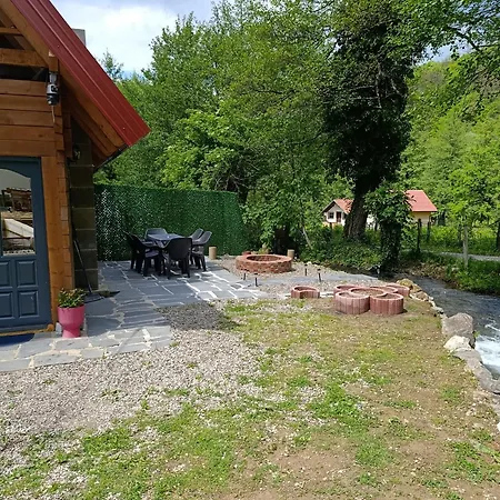 Janjske Otoke Brvnara Tiho Ognjiste Prázdninový dům Sipovo