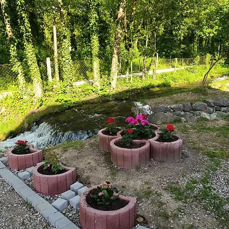 Janjske Otoke Brvnara Tiho Ognjiste Prázdninový dům
